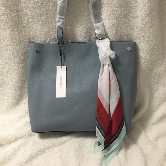 Calvin Klein Rachel Leather Large Tote Blue Mist - Picture 2 of 9